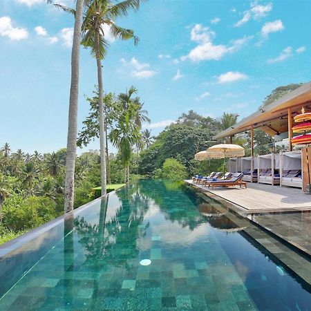 กามาลา รีสอร์ต อูบุด Hotel ภายนอก รูปภาพ