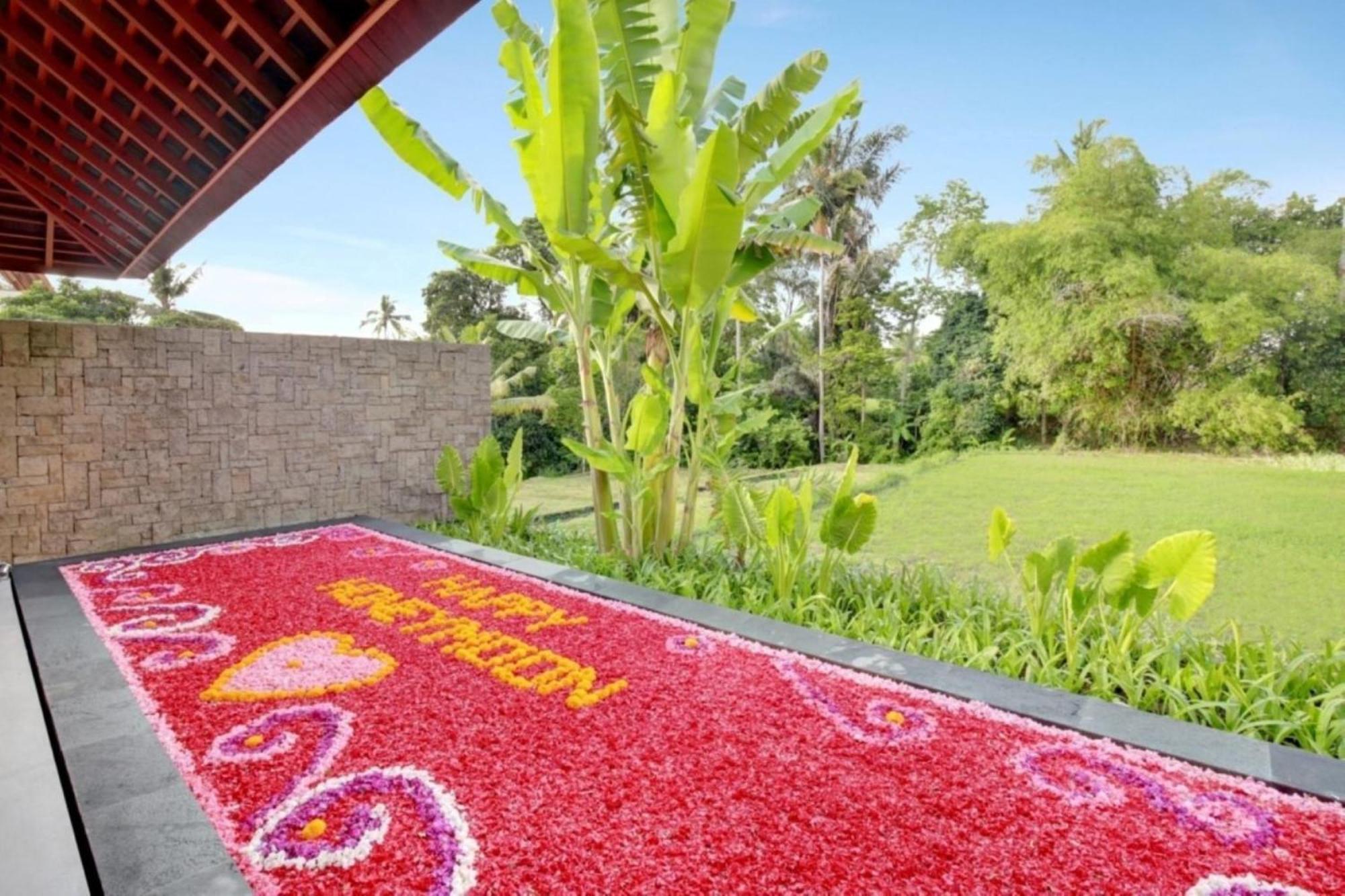 กามาลา รีสอร์ต อูบุด Hotel ภายนอก รูปภาพ