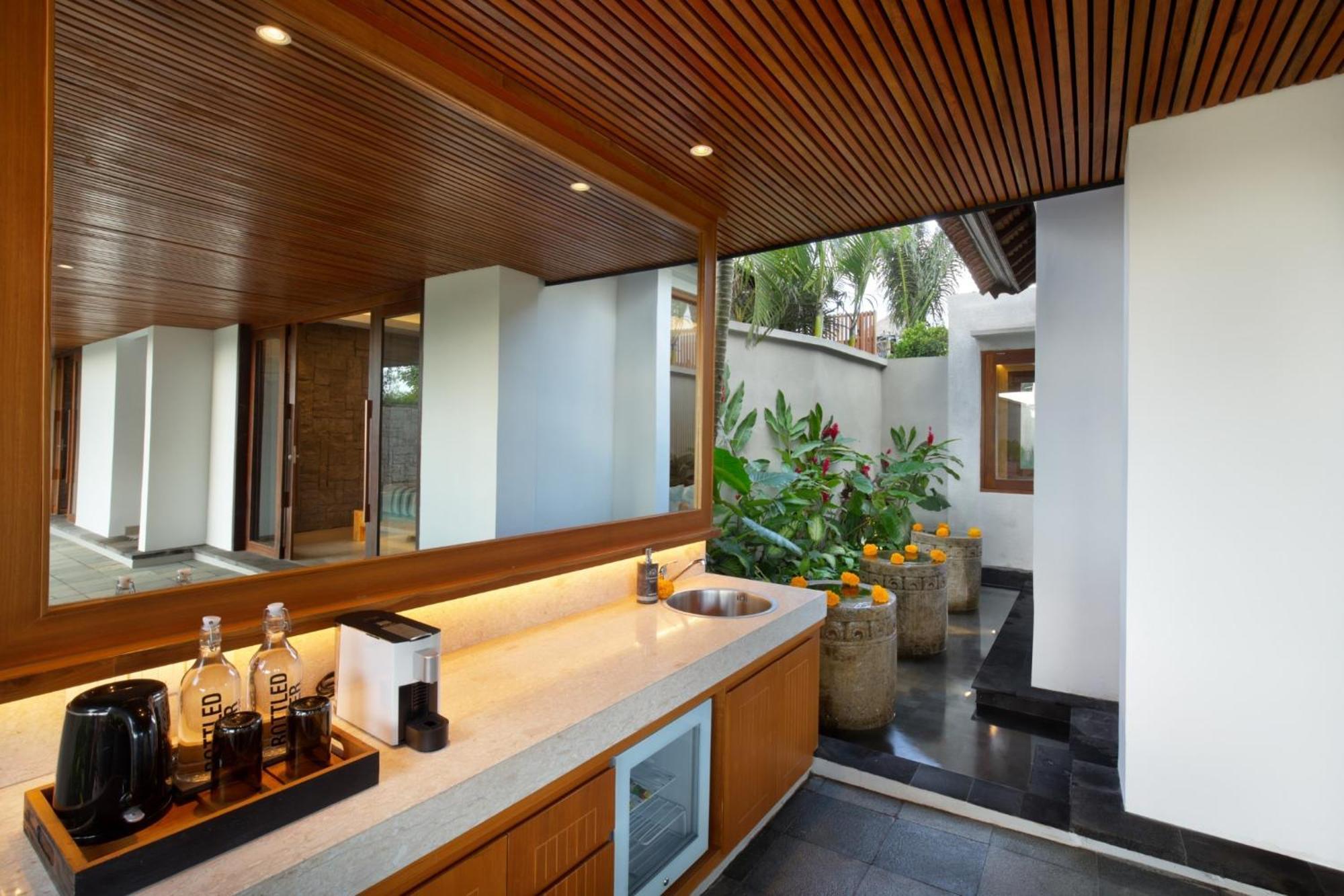 กามาลา รีสอร์ต อูบุด Hotel ภายนอก รูปภาพ